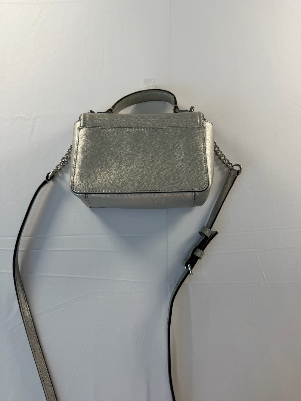 Kate Spade Metallic Silver Massie Patterson Crossbody with removable strap - Picture 4 of 10